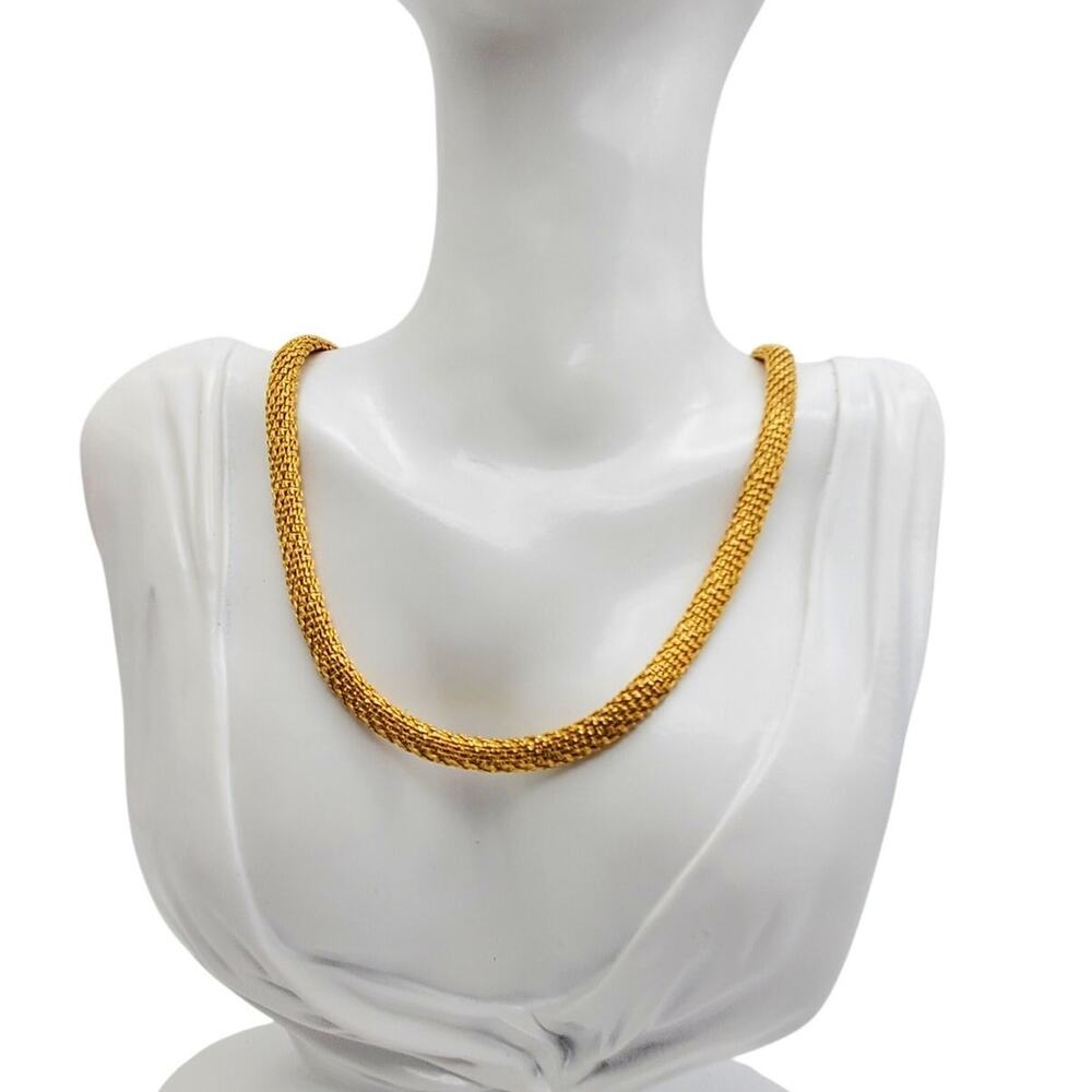Napier Gold Tone Collar Necklace Mesh Woven Choker Vintage Statement Classic 80s